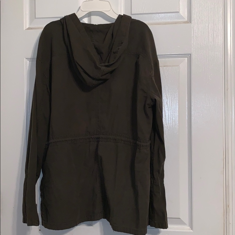 Green Jacket - Picture 3 of 4